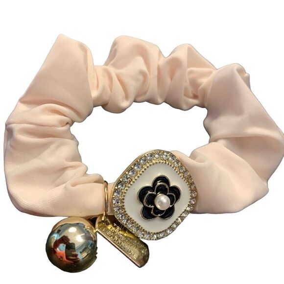 Girl’s Pink Camellia Flower Scrunchie with Charms Hair Tie Hair Band Ponytail - Picture 11 of 11